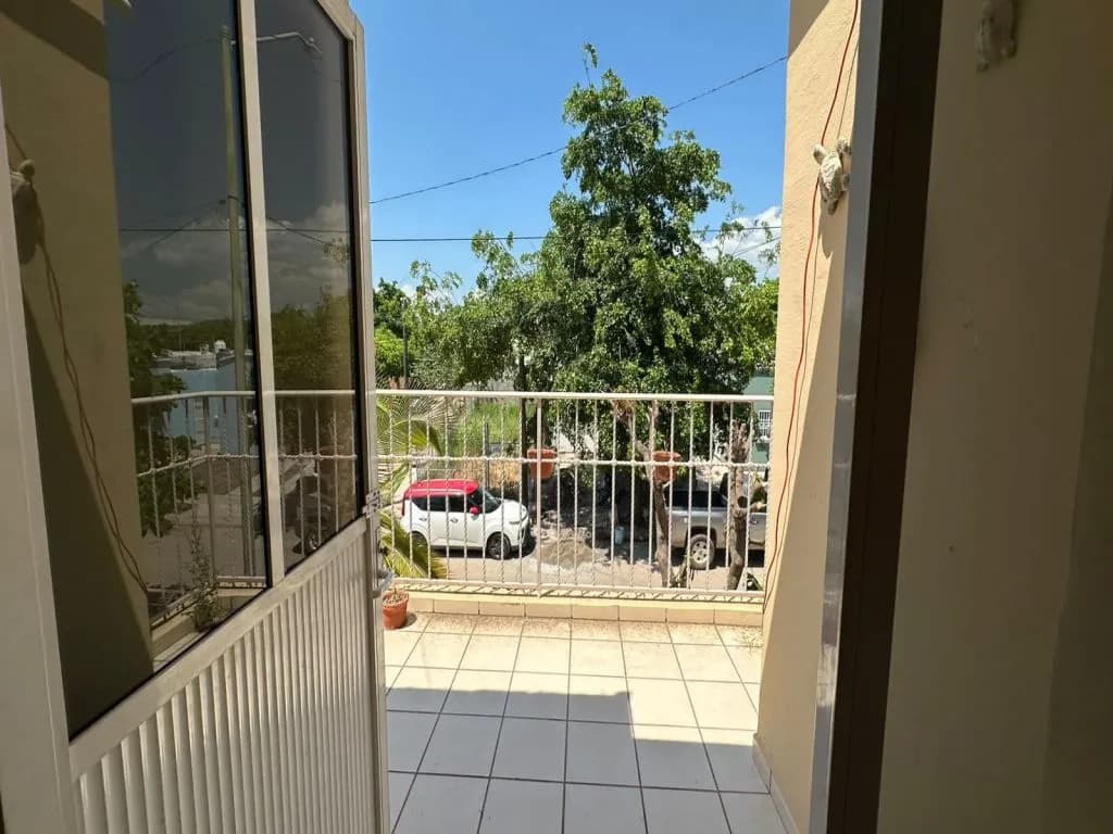 CASA EN ESQUINA CON LOCAL OPCIONAL - Foto 19