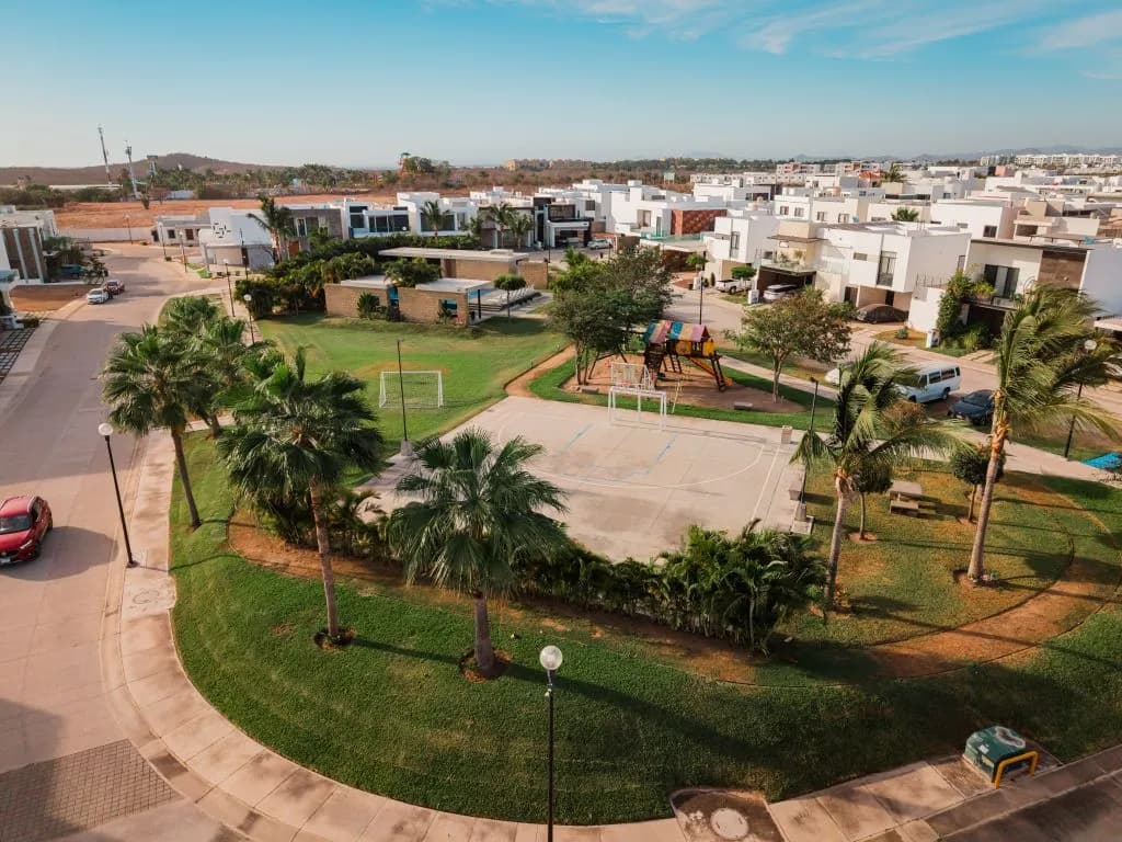 Lote a Pasos del Mar en Cerritos Mazatlán - Foto 14