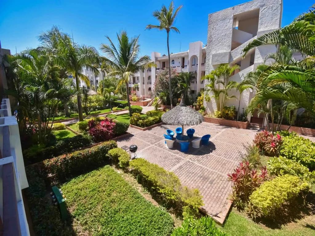 Condominio moderno de una recámara en Mazatlán – ¡A solo pasos de la playa! - Foto 3