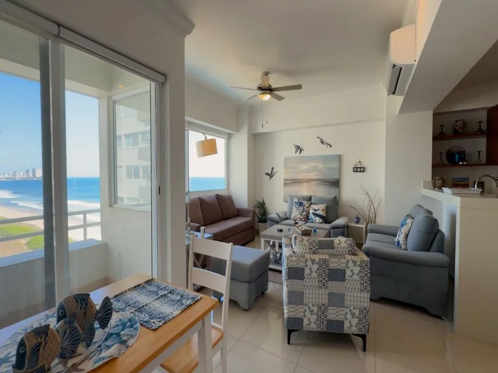 Vive el estilo de vida frente al mar en Quintas del Mar II - Foto 5
