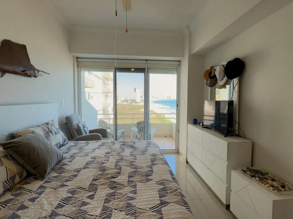 Vive el estilo de vida frente al mar en Quintas del Mar II - Foto 11