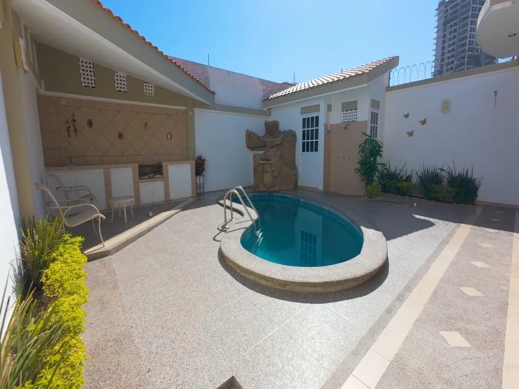 Amplia Residencia con Alberca Privada en Sábalo Country, Zona Dorada de Mazatlán - Foto 12
