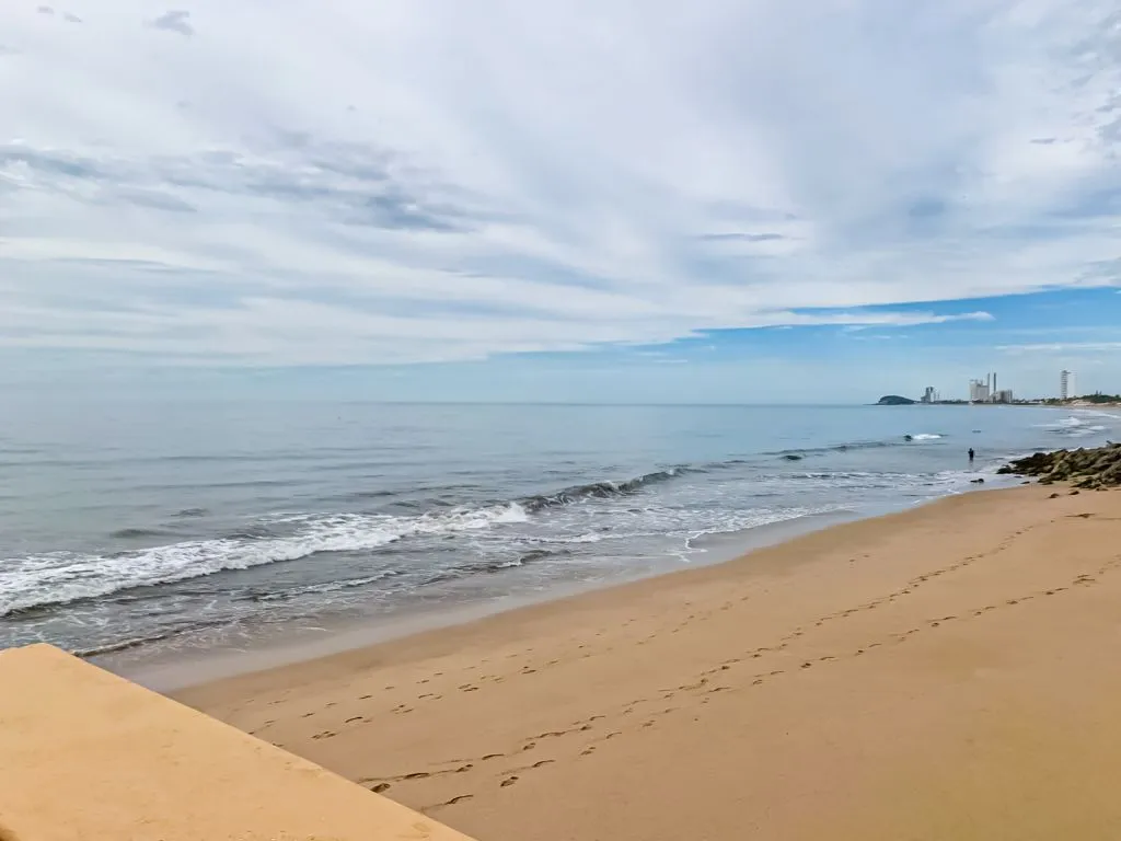 Condominio Frente al Mar, Totalmente Amueblado (4.º Piso) - Foto 1