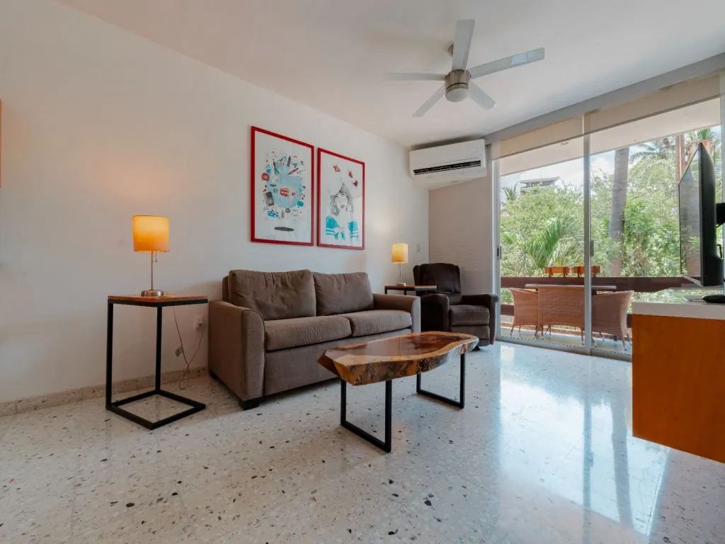 Condominio Privado en Esquina Interior en Playa Escondida - Foto 2