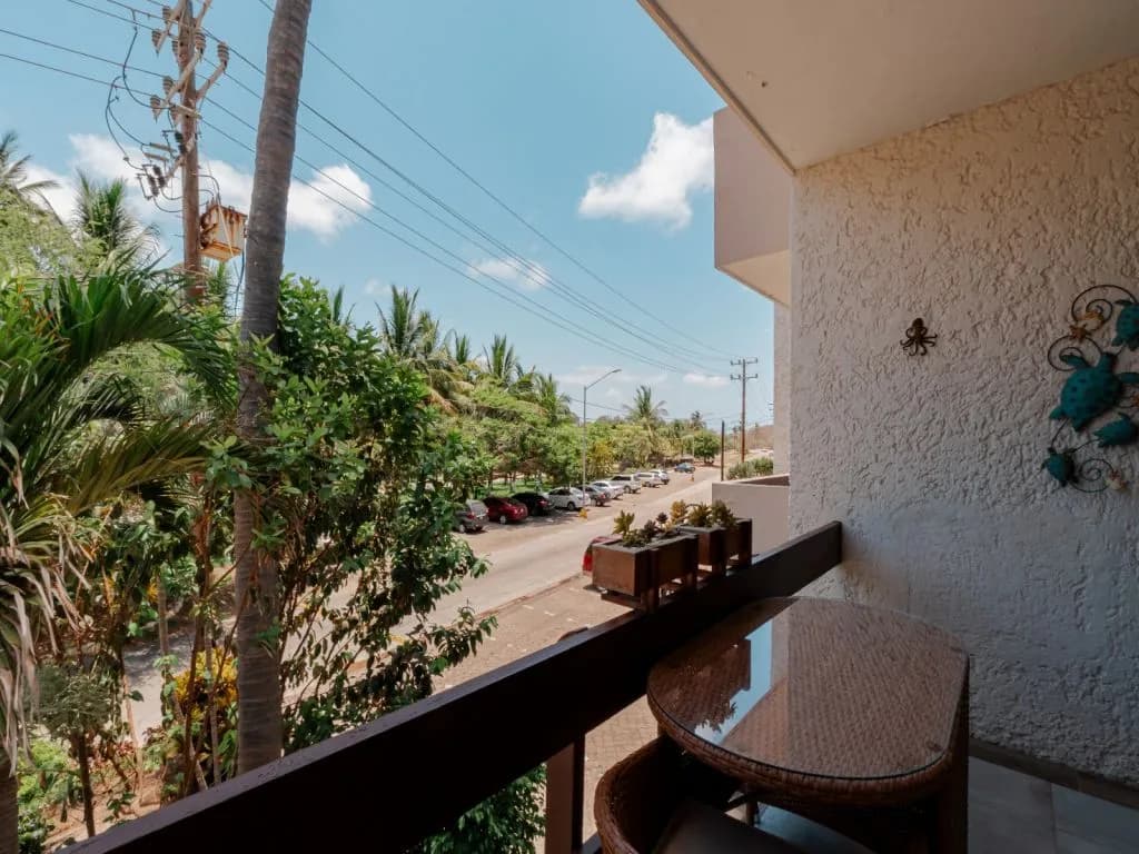 Condominio Privado en Esquina Interior en Playa Escondida - Foto 8