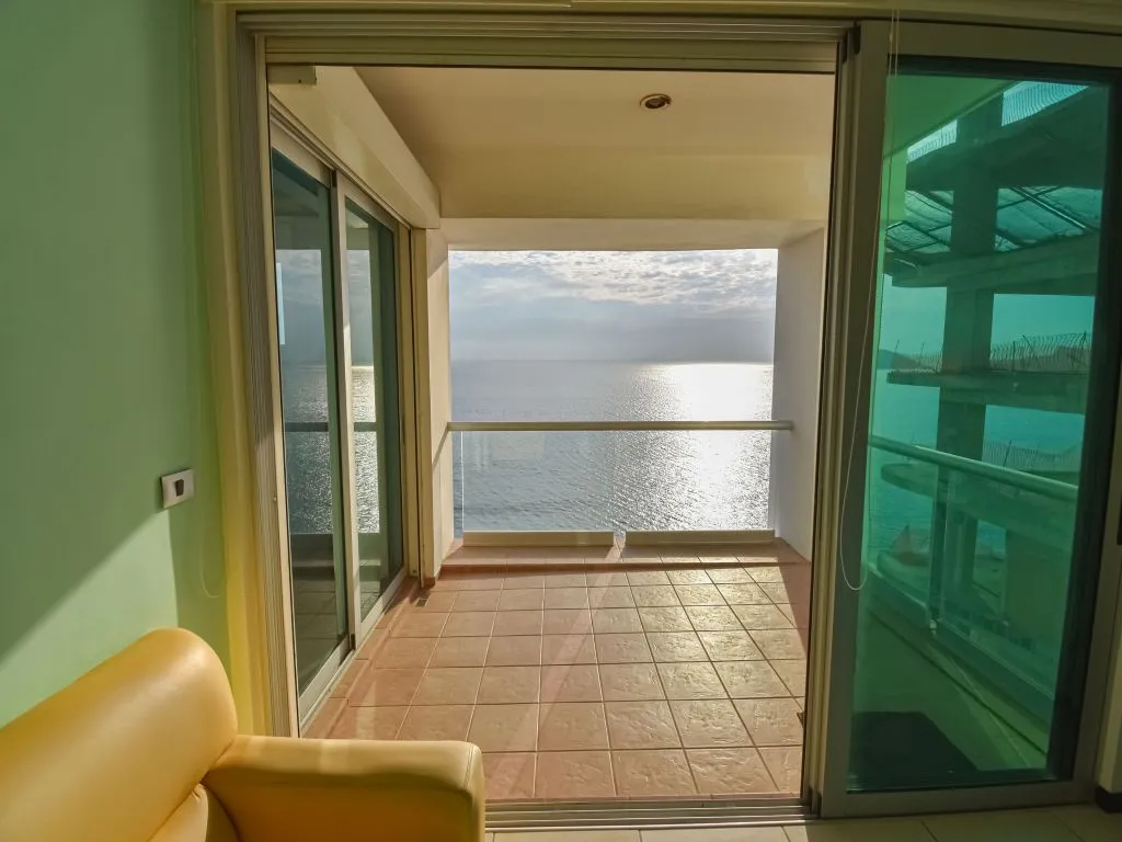 Condo de lujo, dos recamaras con vista al mar - Foto 18
