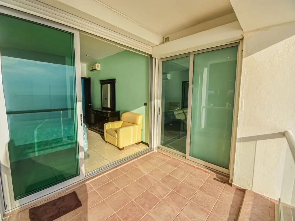 Condo de lujo, dos recamaras con vista al mar - Foto 20